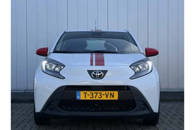 Toyota Aygo X (2023) thumbnail 4