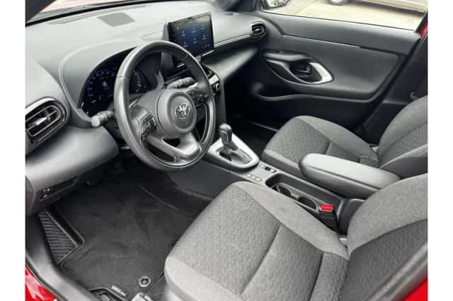 Toyota Yaris Cross (2021) thumbnail 5