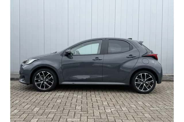 Toyota Yaris (2026) thumbnail 2