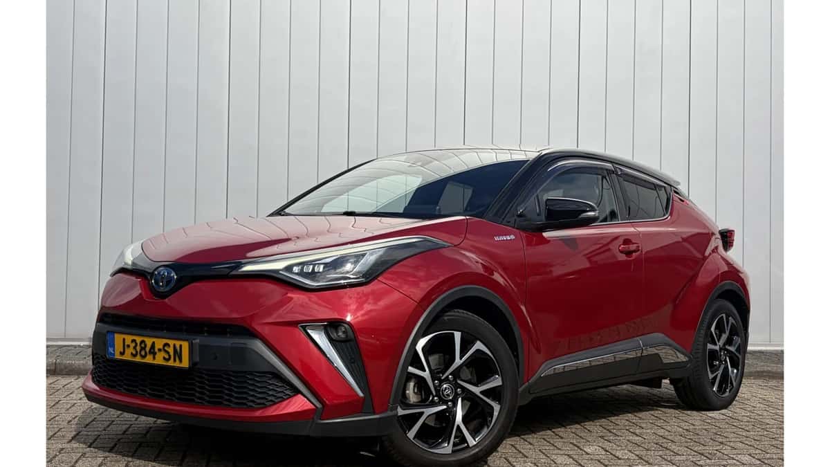 Toyota C-HR (2020) — foto 1