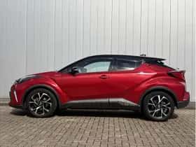 Toyota C-HR (2020) thumbnail 2