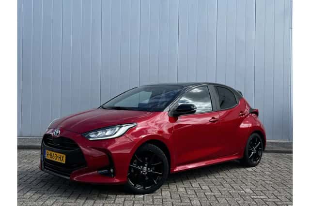 Toyota Yaris (2022) thumbnail 1