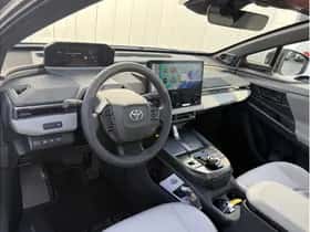 Toyota C-HR+ (2026) thumbnail 6