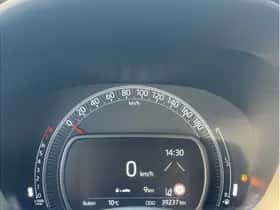 Toyota Aygo X (2024) thumbnail 15