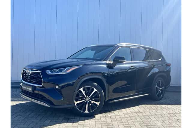 Toyota Highlander (2022) thumbnail 1
