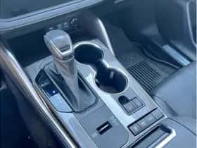 Toyota Highlander (2022) thumbnail 16