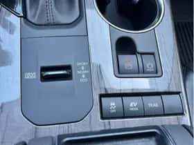 Toyota Highlander (2022) thumbnail 17