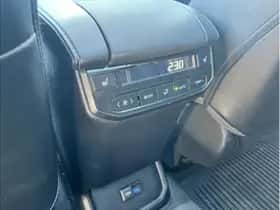 Toyota Highlander (2022) thumbnail 31