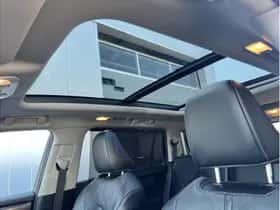 Toyota Highlander (2022) thumbnail 7