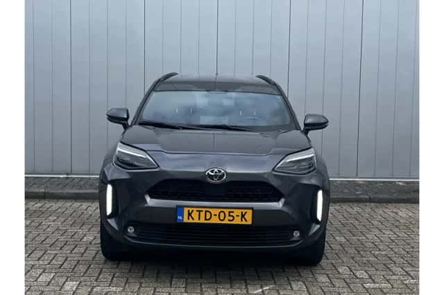 Toyota Yaris Cross (2025) thumbnail 4