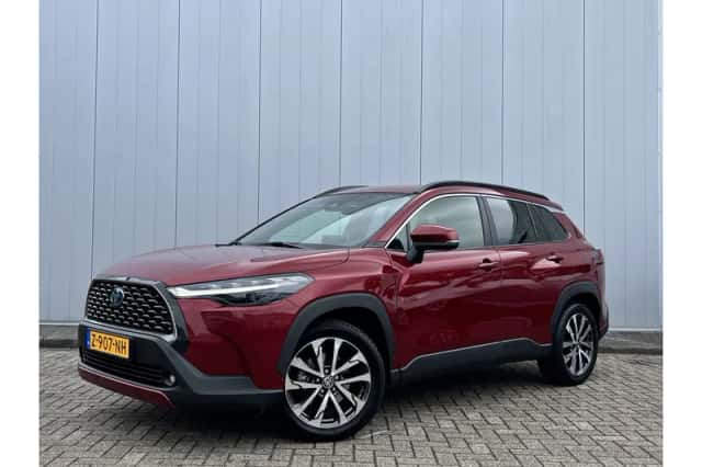 Toyota Corolla (2024) thumbnail 1