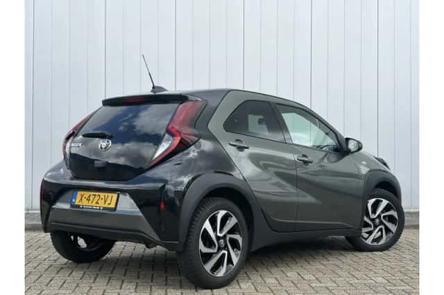 Toyota Aygo X (2023) thumbnail 3