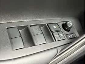 Toyota Corolla (2026) thumbnail 15