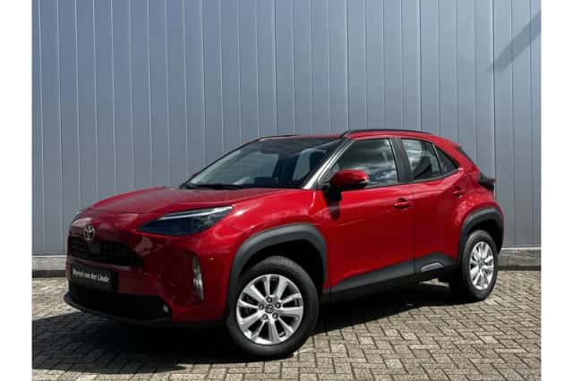 Toyota Yaris Cross (2025) thumbnail 1