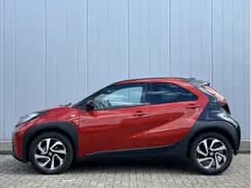 Toyota Aygo X (2024) thumbnail 3