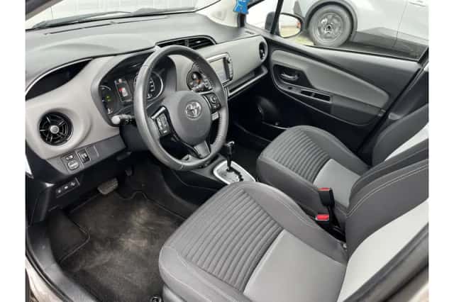 Toyota Yaris (2018) thumbnail 6