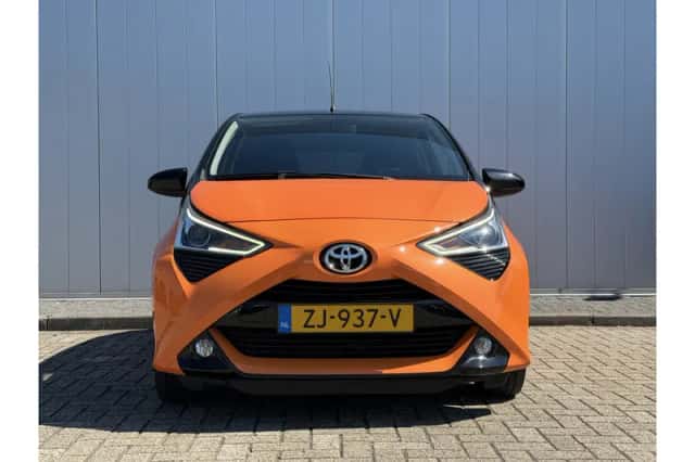 Toyota Aygo (2019) thumbnail 3