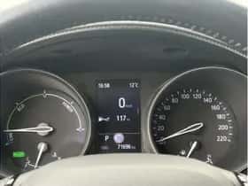 Toyota C-HR (2020) thumbnail 14