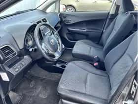 Toyota Verso-S (2012) thumbnail 12