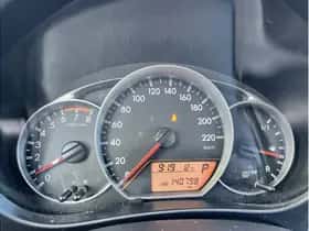 Toyota Verso-S (2012) thumbnail 13