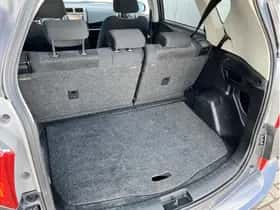 Toyota Verso-S (2012) thumbnail 8