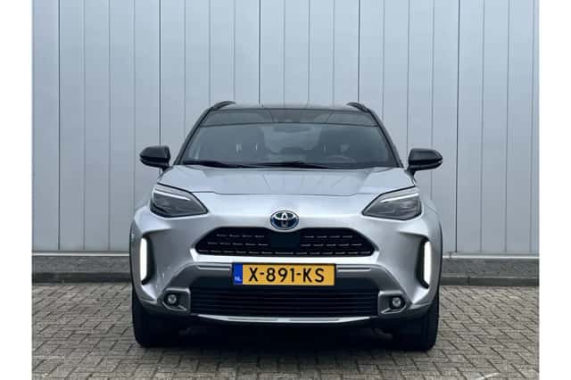 Toyota Yaris Cross (2023) thumbnail 2