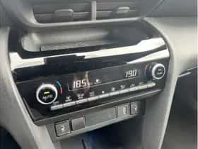 Toyota Yaris Cross (2023) thumbnail 17