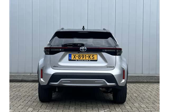 Toyota Yaris Cross (2023) thumbnail 5