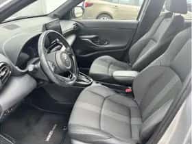 Toyota Yaris Cross (2023) thumbnail 7