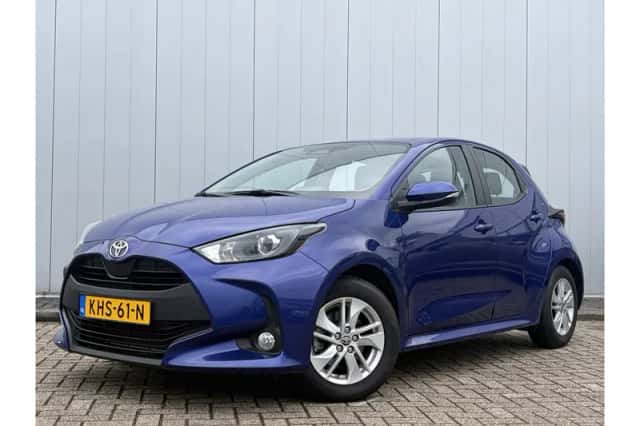 Toyota Yaris (2025) thumbnail 1