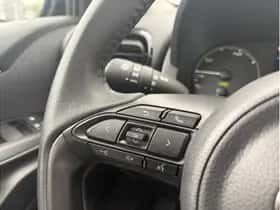 Toyota Yaris (2025) thumbnail 14