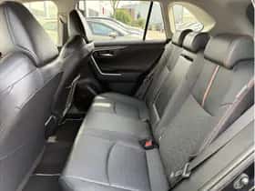 Toyota RAV4 (2023) thumbnail 11