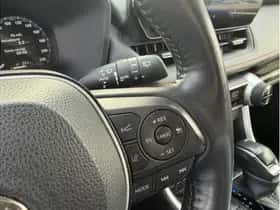 Toyota RAV4 (2023) thumbnail 23