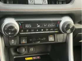Toyota RAV4 (2023) thumbnail 26