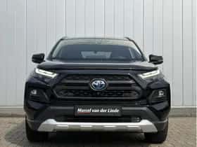 Toyota RAV4 (2023) thumbnail 4