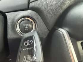 Toyota RAV4 (2023) thumbnail 36