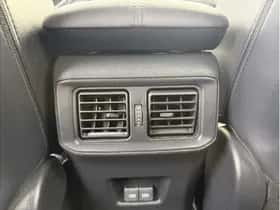 Toyota RAV4 (2023) thumbnail 9