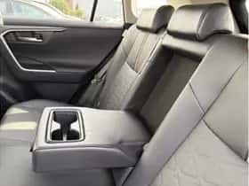 Toyota RAV4 (2023) thumbnail 10