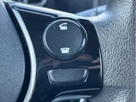Toyota Aygo (2022) thumbnail 16