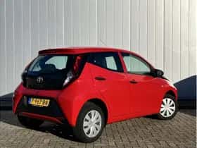 Toyota Aygo (2022) thumbnail 4