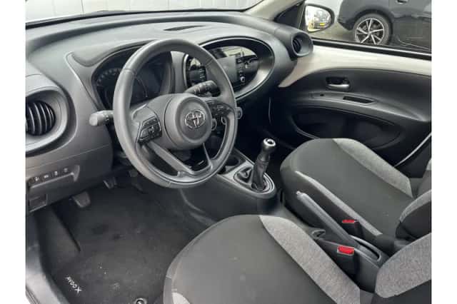 Toyota Aygo X (2023) thumbnail 6