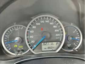 Toyota Yaris (2013) thumbnail 11