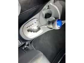 Toyota Yaris (2013) thumbnail 15