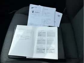 Toyota Yaris (2013) thumbnail 24