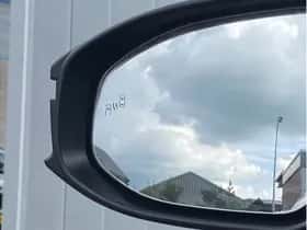 Toyota C-HR (2024) thumbnail 19