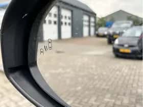 Toyota C-HR (2022) thumbnail 21