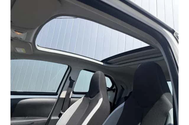 Toyota Aygo (2016) thumbnail 6