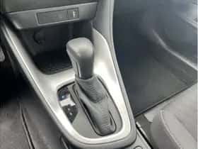 Toyota Yaris (2021) thumbnail 15