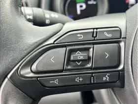 Toyota Yaris (2021) thumbnail 19