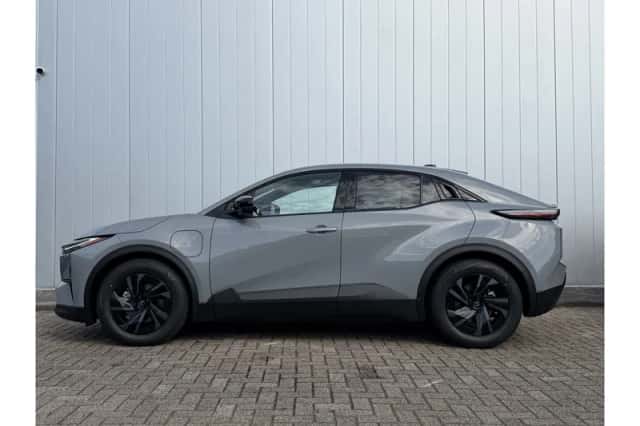 Toyota C-HR+ (2026) thumbnail 2